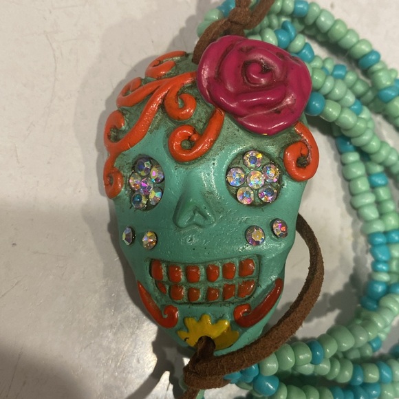 Skeleton Jewelry Lot - 2 Bracelets and 1 Necklace - Picture 4 of 9